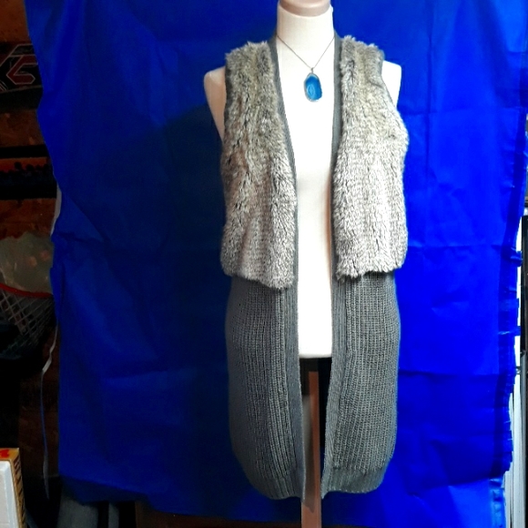 Gray Sweater Vest Shaker Knit - Picture 1 of 7